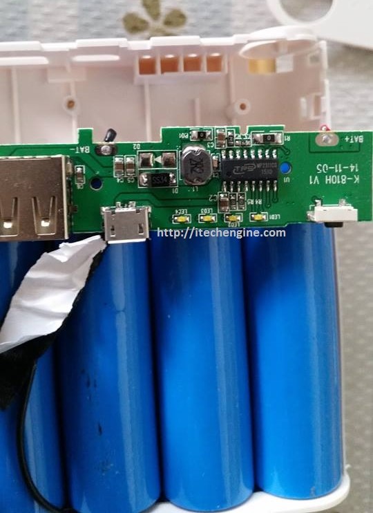 MI Inside Fake Power Bank (4)